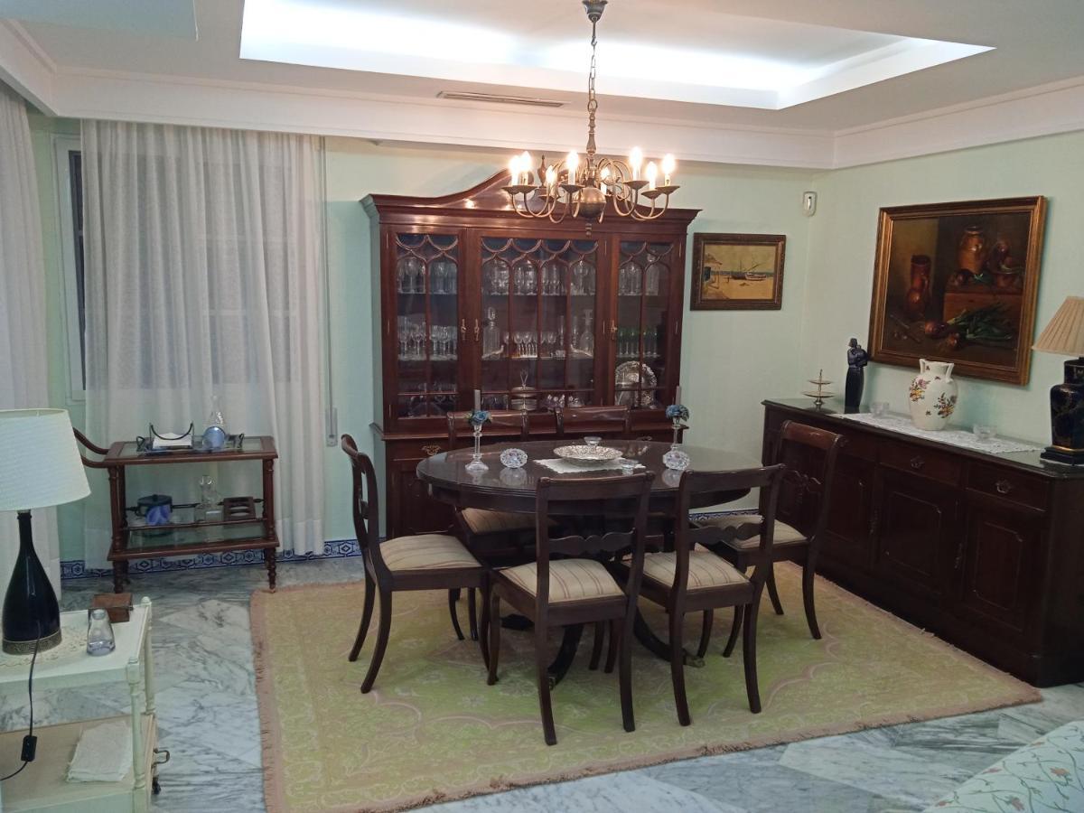Villa Las Redes El Puerto de Santa Maria Luaran gambar