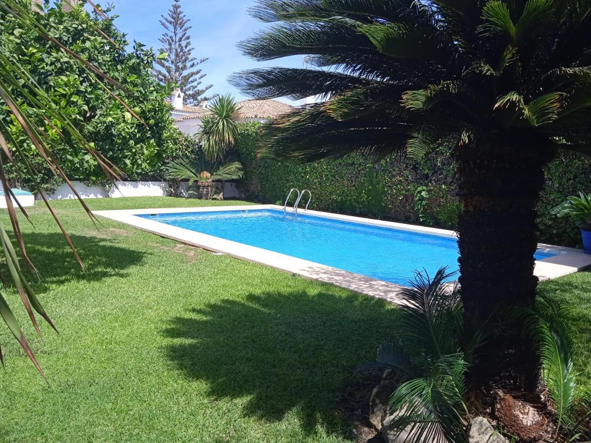Villa Las Redes El Puerto de Santa Maria Luaran gambar