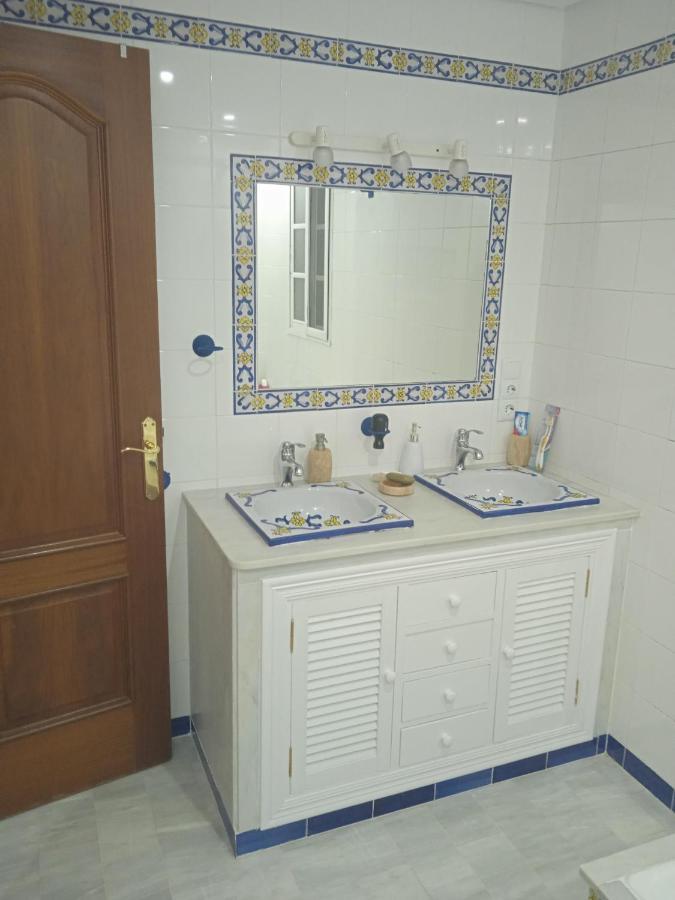 Villa Las Redes El Puerto de Santa Maria Luaran gambar