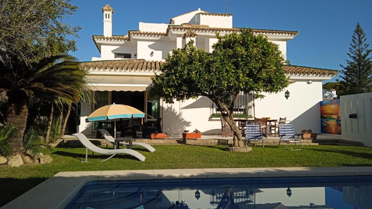 Villa Las Redes El Puerto de Santa Maria Luaran gambar